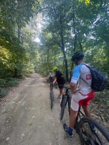Grupna e-bike tura na Fruskoj gori | eMTB.rs
