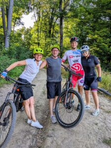 Grupna ebajk tura, suma Fruske Gore | eMTB.rs